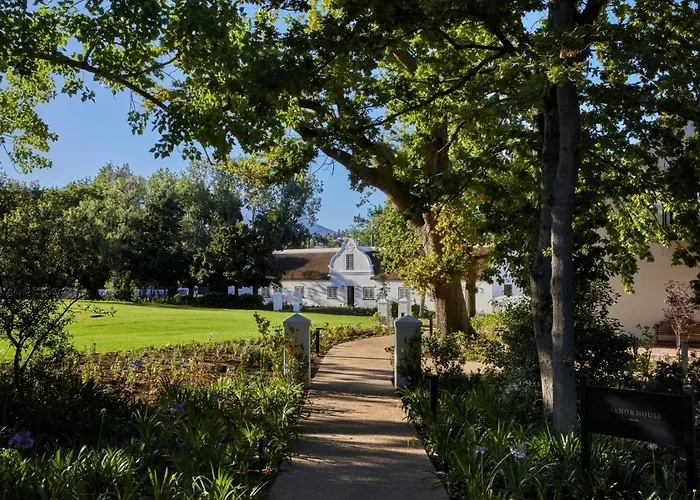 Blaauwklippen Manor House & Jonkershuis By Newmark